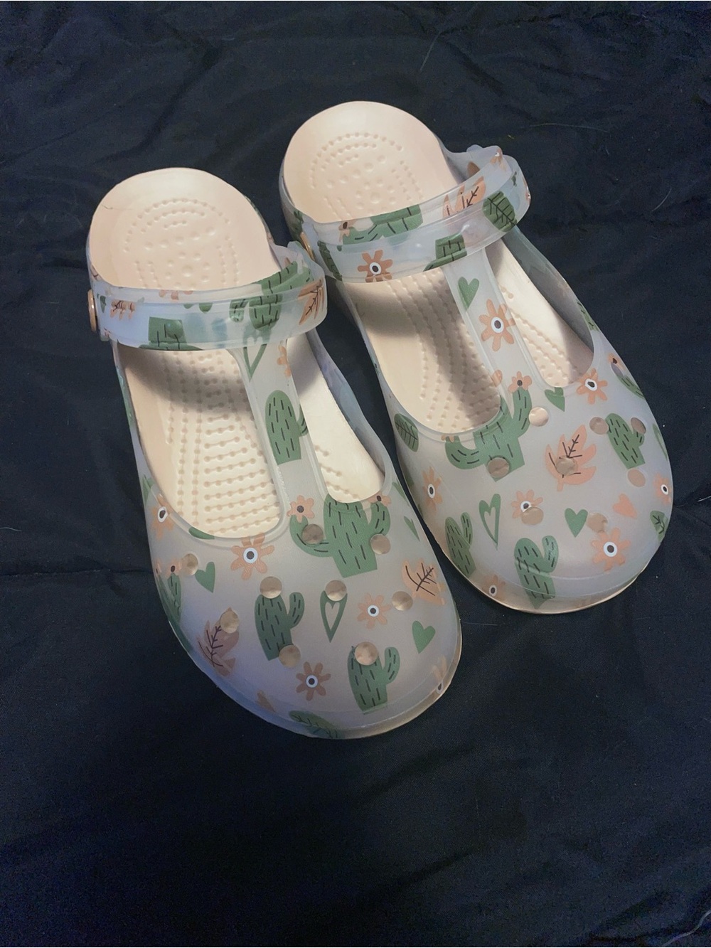 Mary Jane crocs style clog with cactus print size women’s 7 nwot